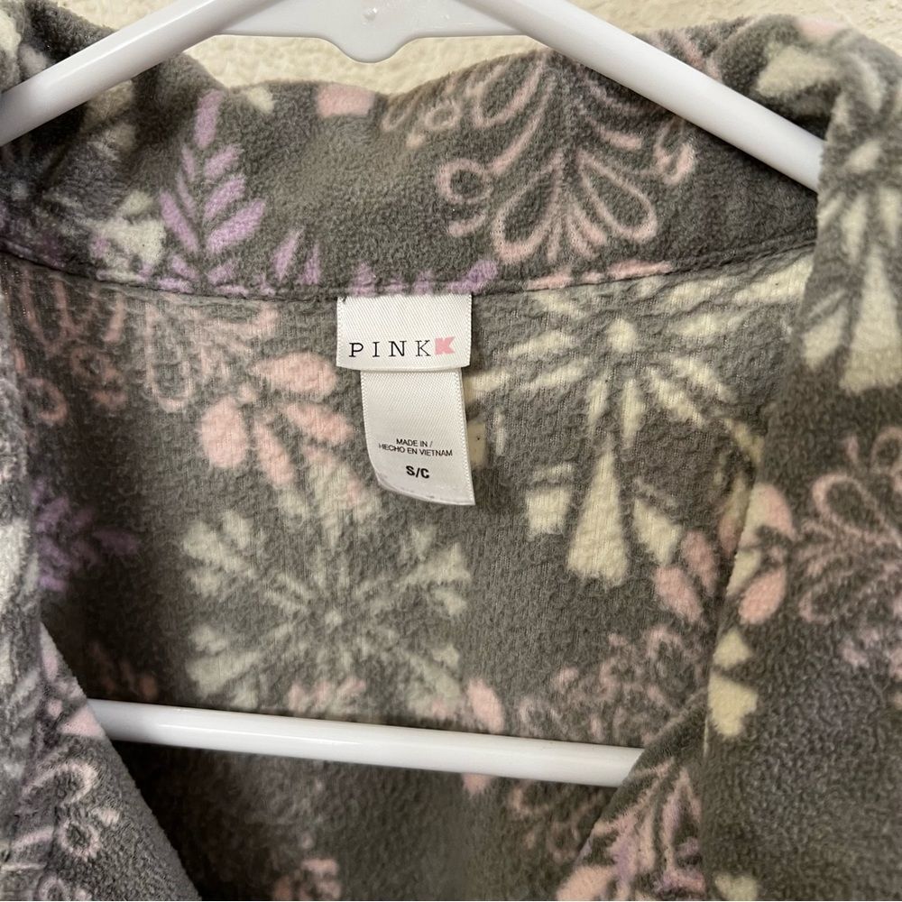 Pink Snowflake Patterned Jacket (Size Small) - Picture 4 of 4
